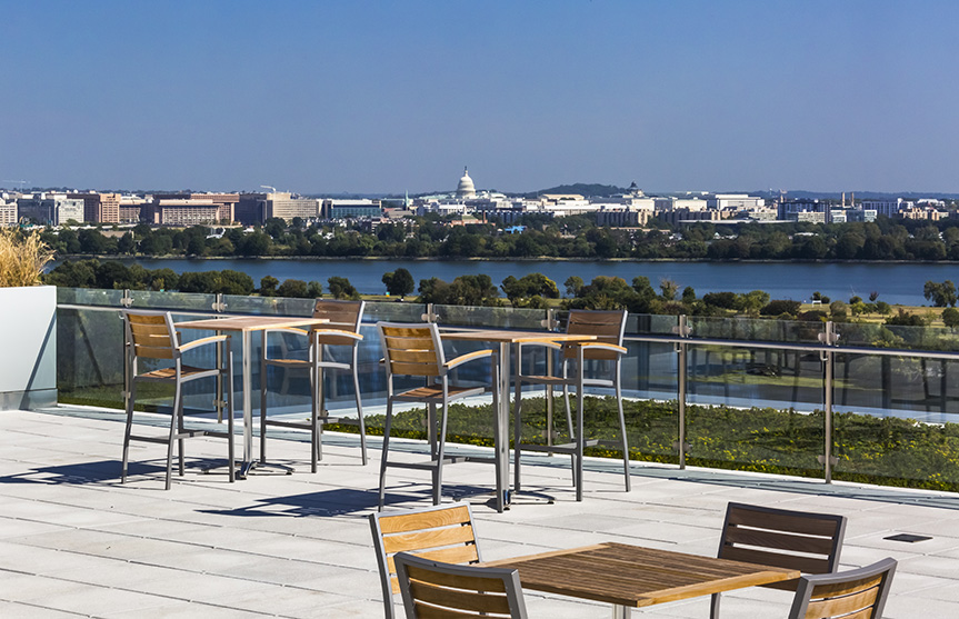 1400 Crystal Drive, Location: Crystal City, Arlington, Virginia, Architect: FOX Architects